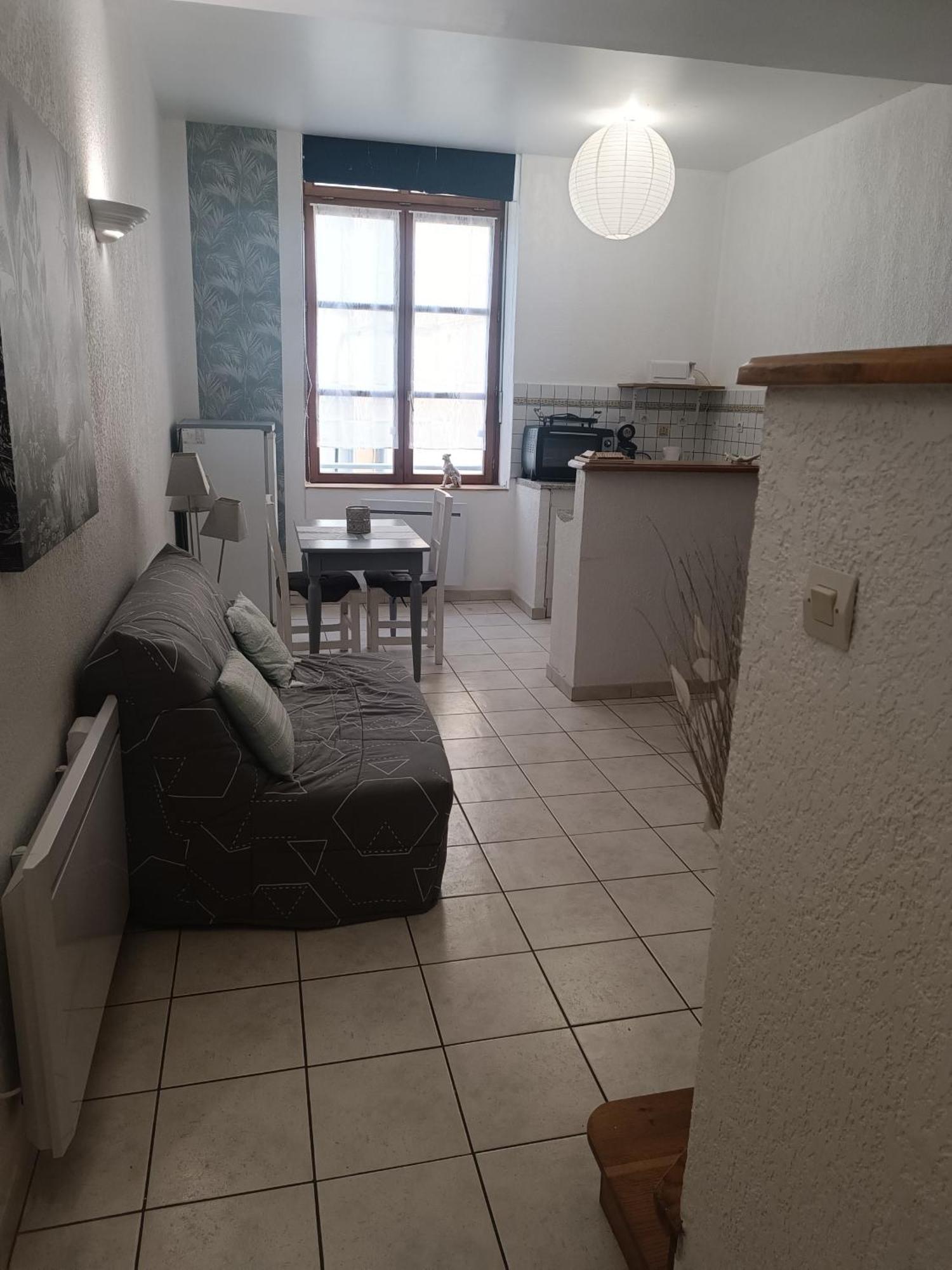Grand Studio Meuble Chez Coco Romans-sur-Isere Luaran gambar